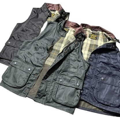 Colete Highland Encerado nas três cores, com o forro em tartan à mostra