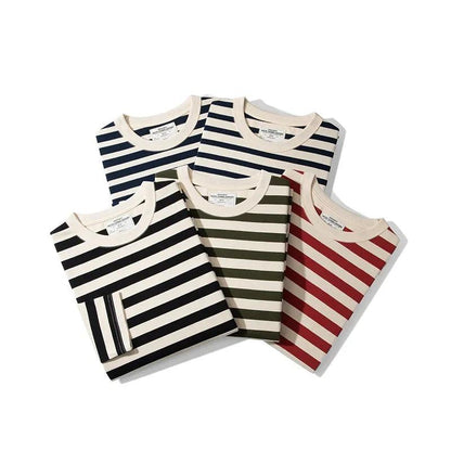As cores da Camiseta Mariniere Listrada dobradas